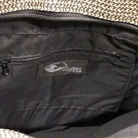 Yorkie Needlepoint Tote with Bamboo Handles, Handmade, NEW! - Picture 6 of 7